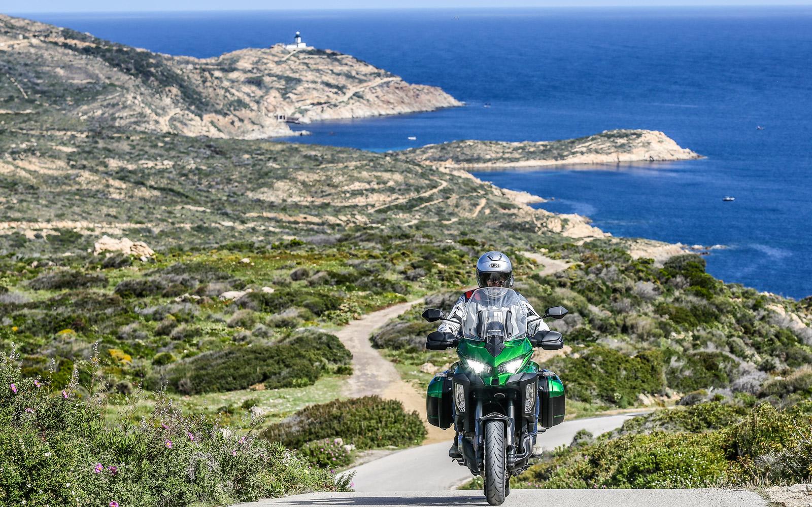 tour de corse en moto km